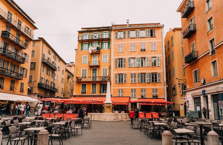 The 20 BEST Hostels in France – Accommodation Guide