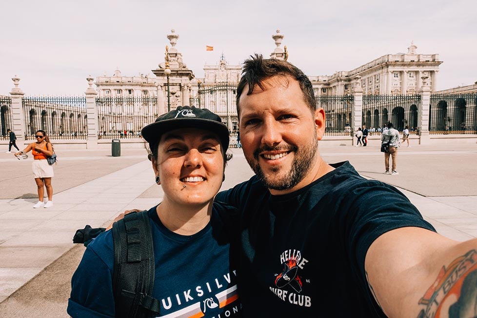 Nic and Shorty doing a selfie in front of the Royal Palace in Madrid, Spain