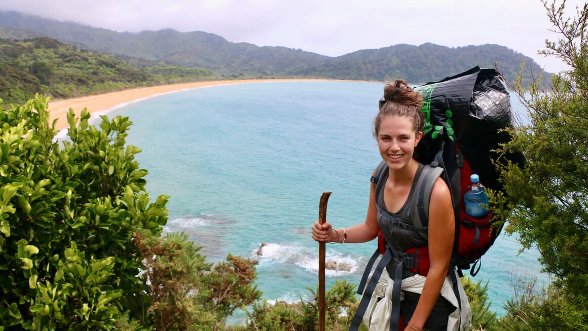 Danielle hiking the abel tasman great walk in New Zealand