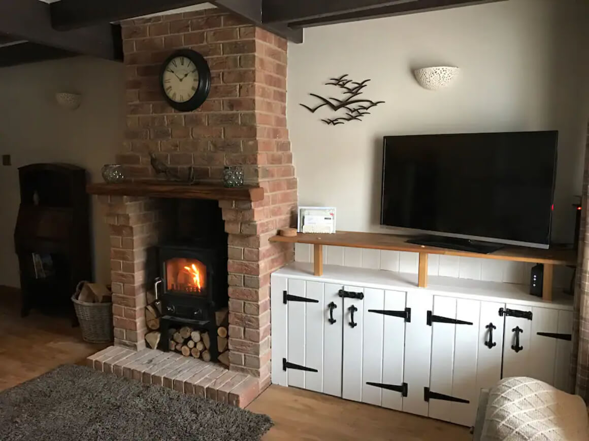 Historic One-Bed Cottage with Fireplace Scarborough
