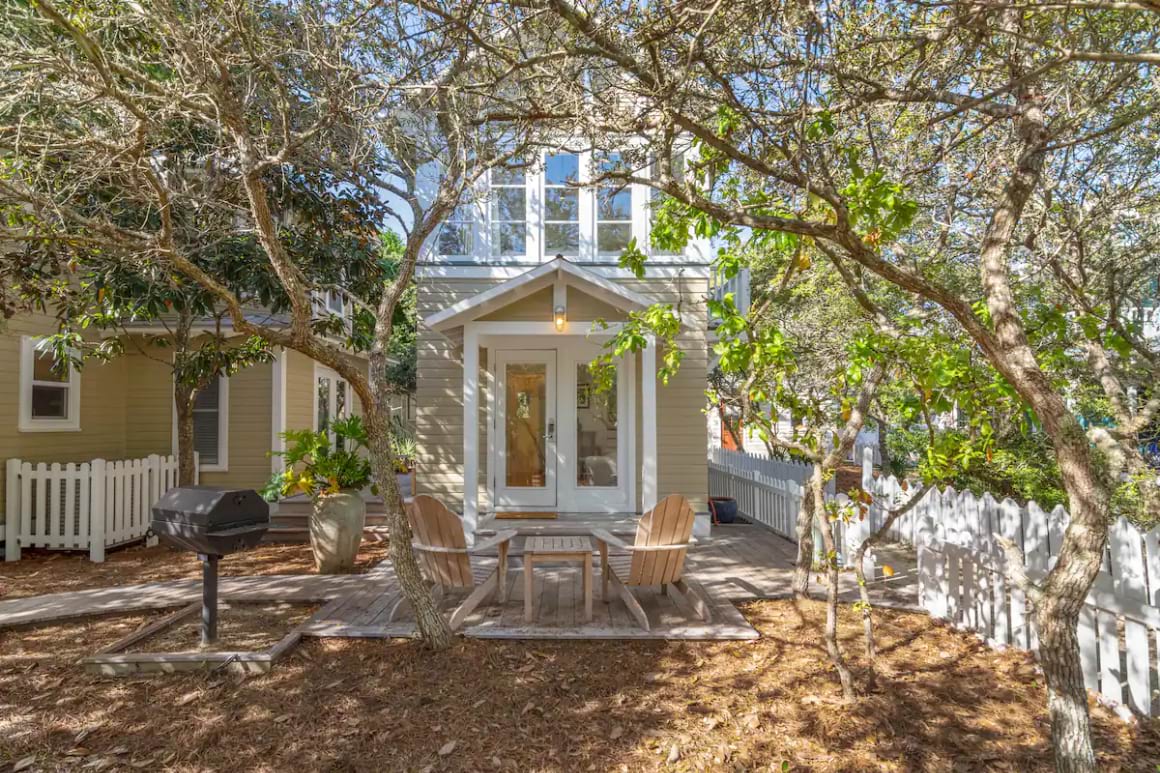 Seaside Smore Cottage with Shaded BBQ Terrace Santa Rosa Beach