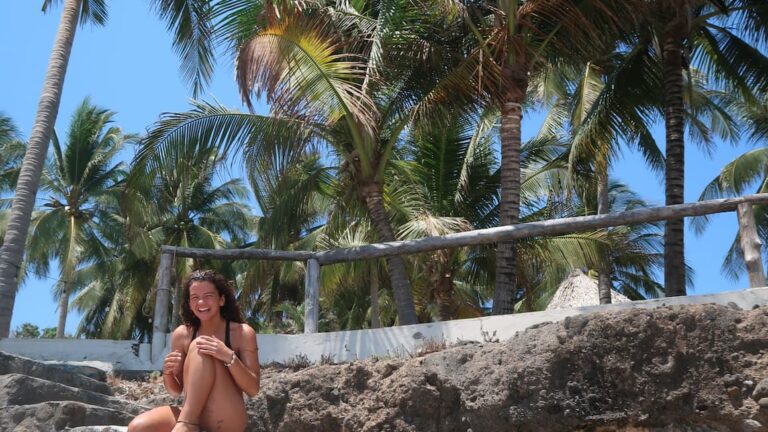 Backpacking Honduras Travel Guide