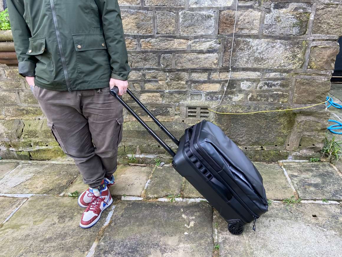 WANDRD Transit Carry on