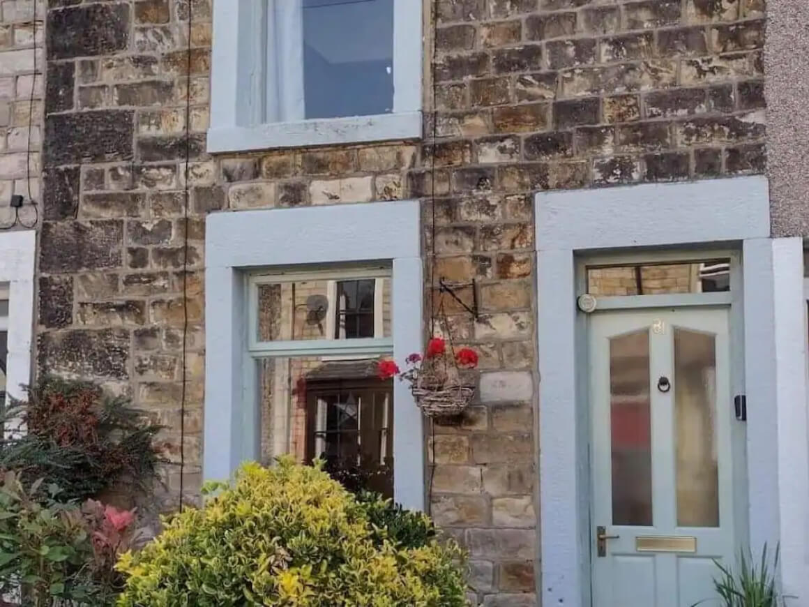 Cozy and Historic Two-bedroom Home Lancaster UK