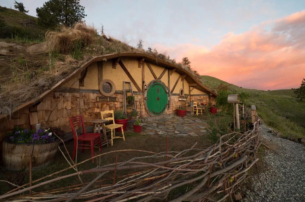 Hobbit House - Washington, USA
