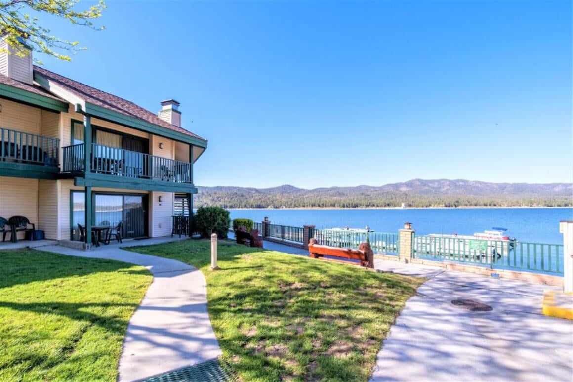 Lake View Condo Lagonita Lodge, Big Bear CA, situated right on the waterfront of the lake
