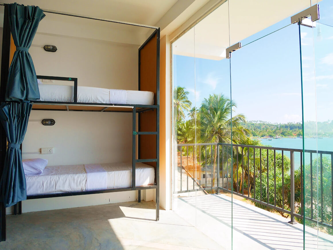 satori beach hostel