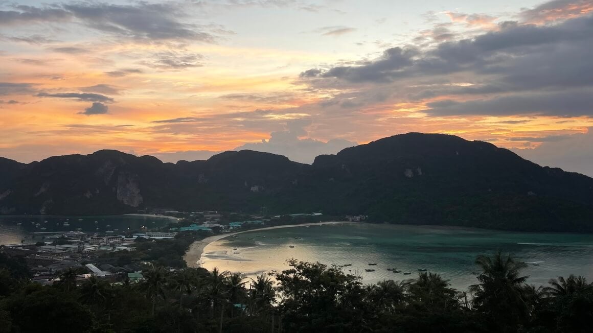 Sunset at a viewpoint in Phi Phi, Thailand