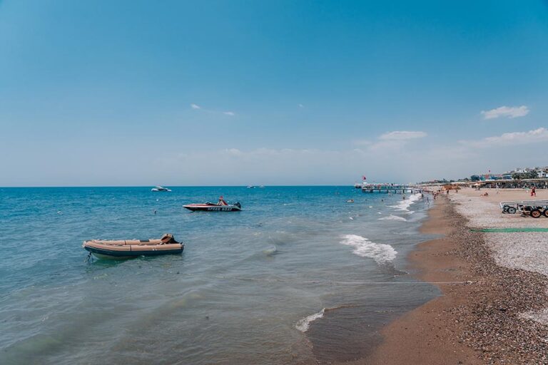 Where to Stay in Antalya (COOLEST Areas!)