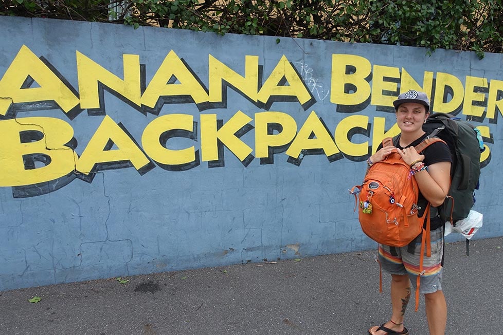australia backpacking tours
