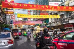 Bangkok vs Chiang Mai: The Ultimate Decision