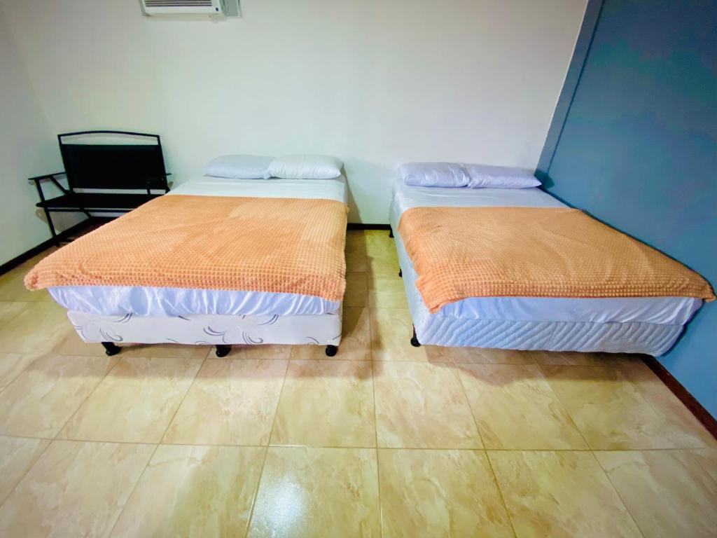 Nomads Family Rooms.