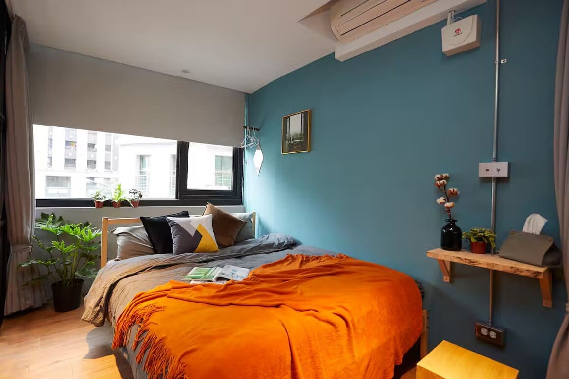 Luxury Studio with Work Space