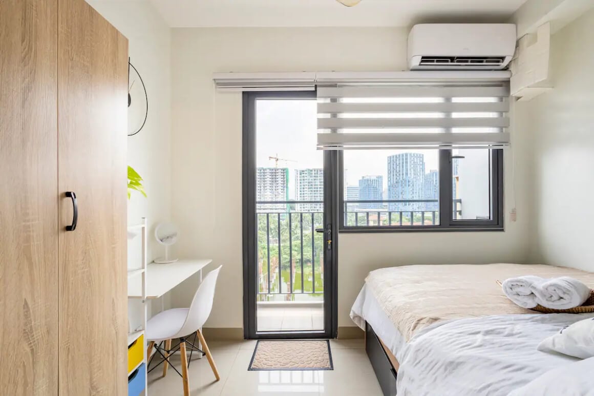 Fully-Equipped One-Bed Condo with Workspace Pasay Philippines