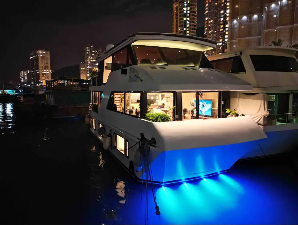 Luxury boat