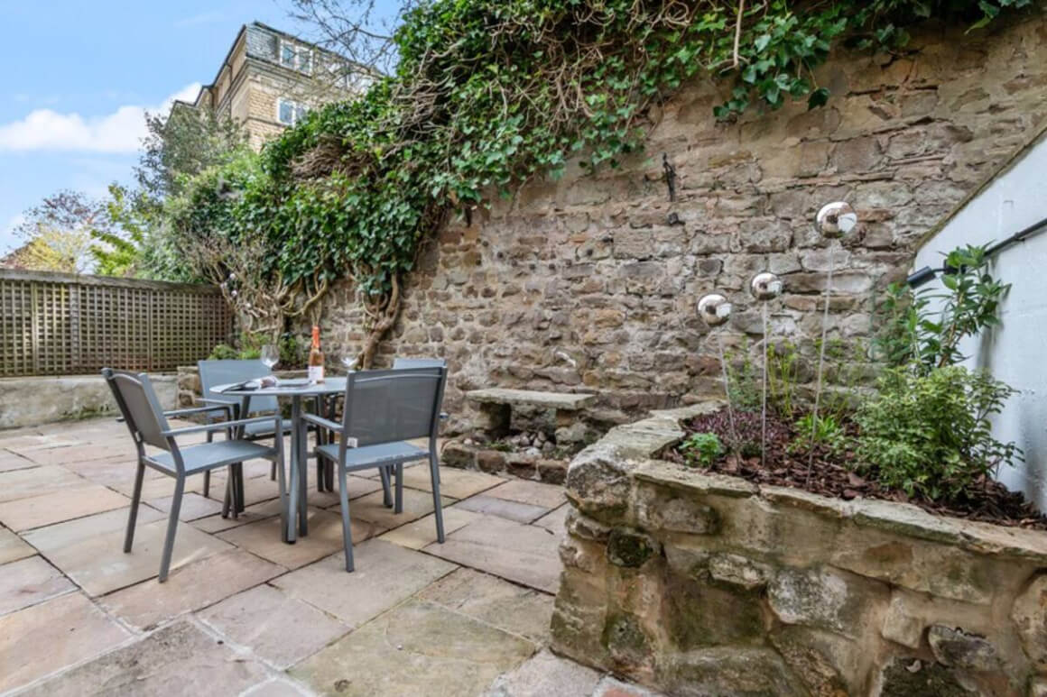Central Harrogate cottage sleeps 5! Valley Gardens England