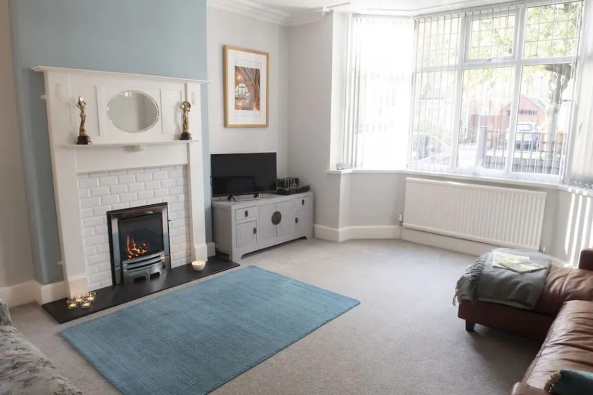 Spacious, stylish apartment, central-with parking Harrogate England