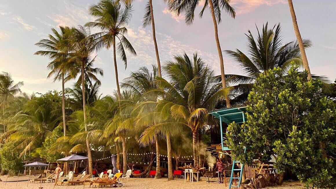 restaurant and bar on the beach in the Philippines