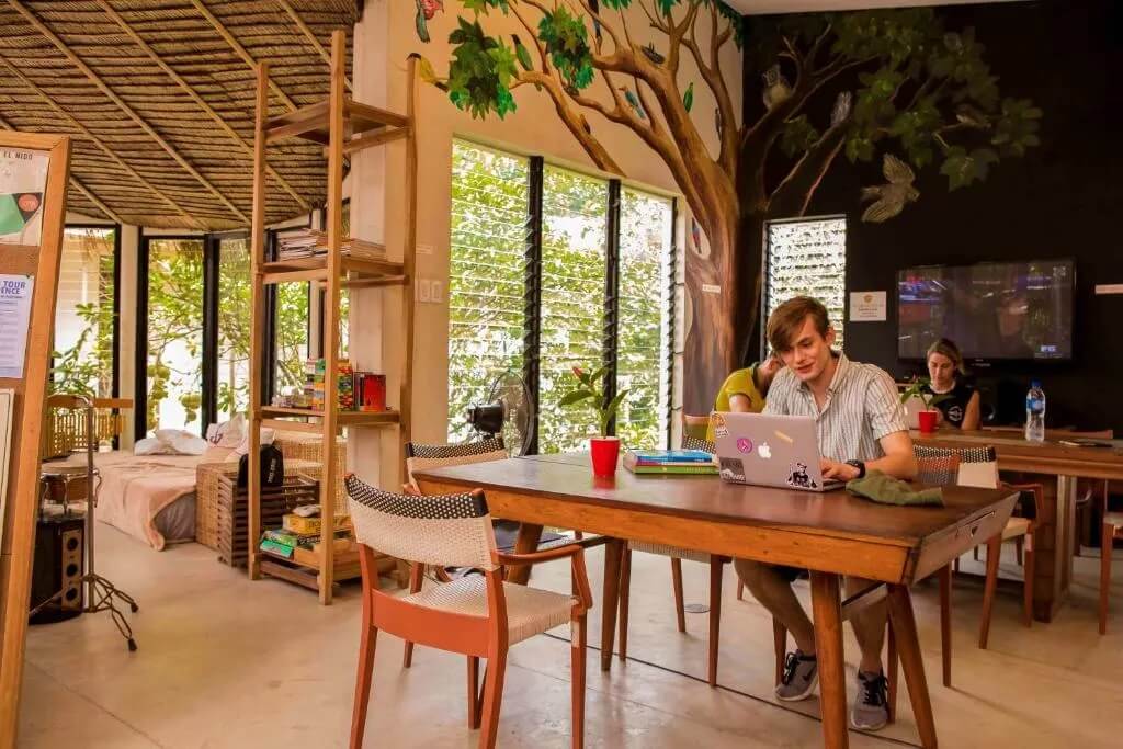 Spin Designer Hostel el nido