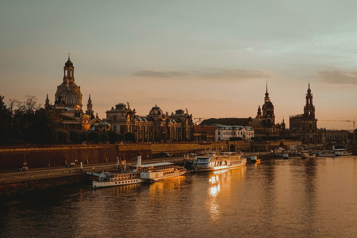 boats along to elbe river at sunset, dresden