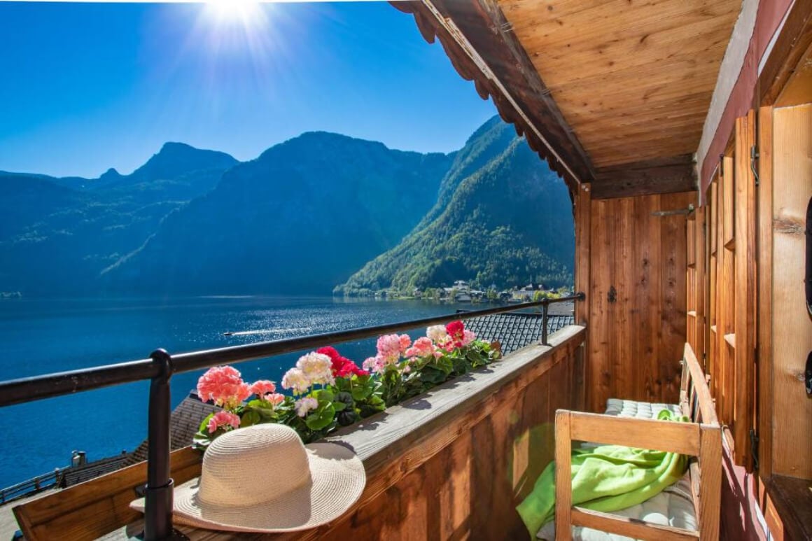 3-Bed Apartment with Terraces On the Lake, Hallstatt Austria