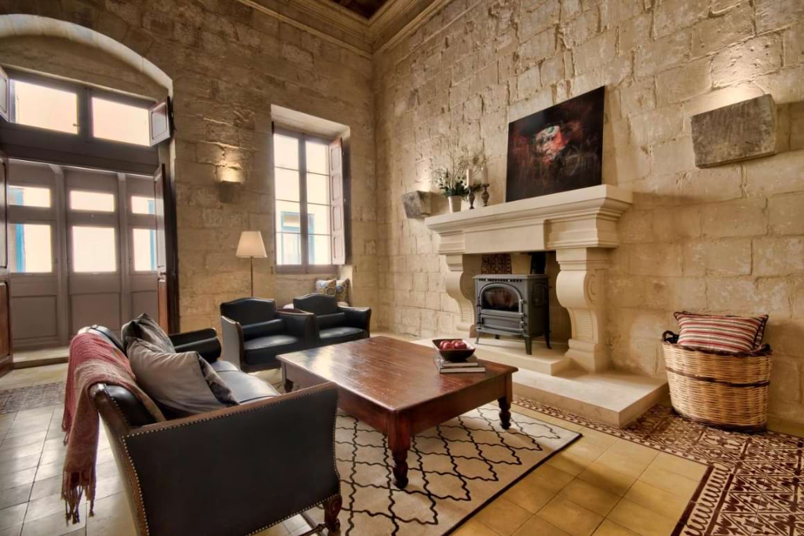 five bed palacial maltese home with rooftop terrace valletta