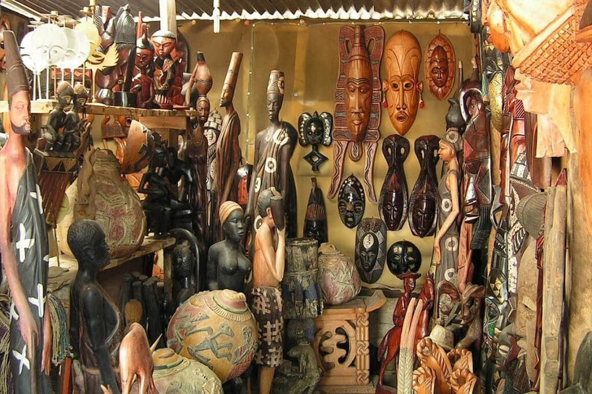Nima Market wood carvings and masks