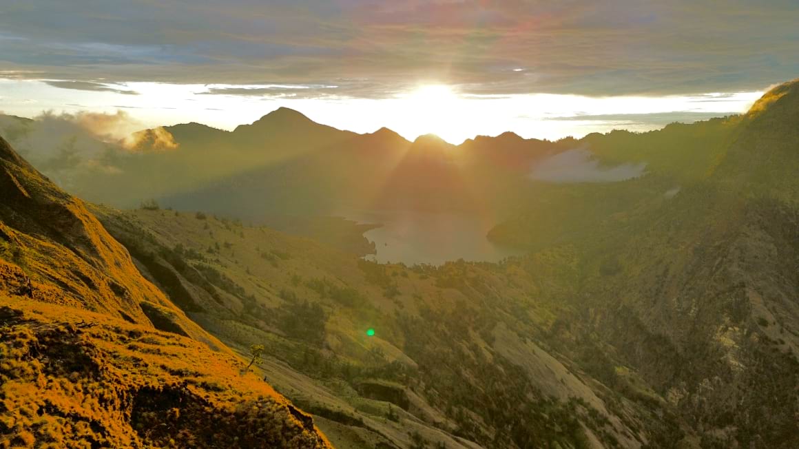 mount rinjani sunset drone shot volcano mountain dusk