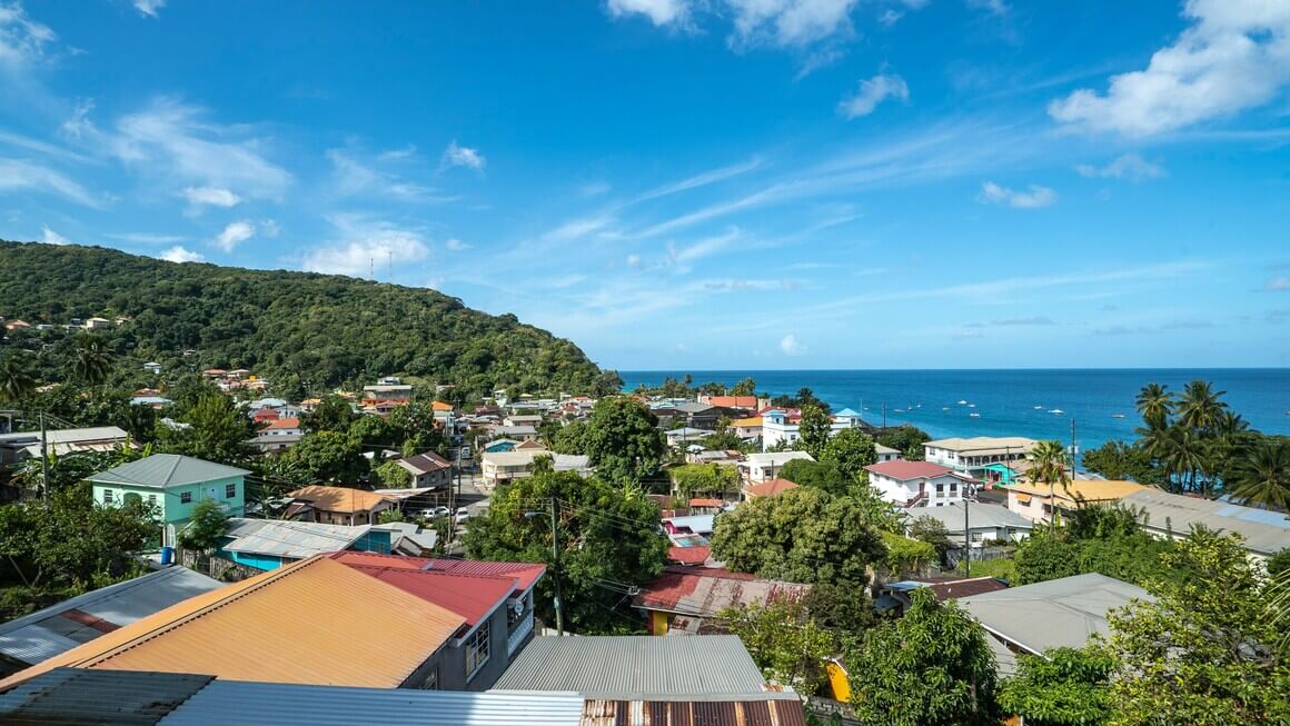 houses by the coast in grenada