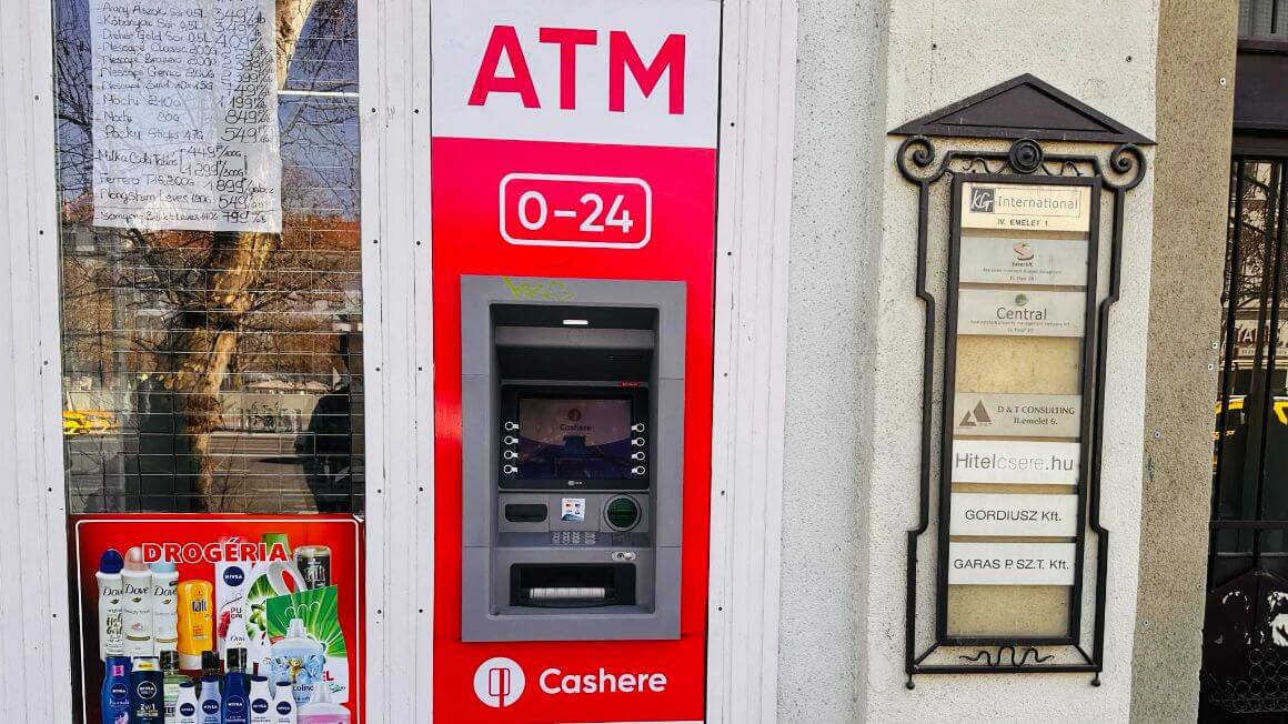hungary-budapest-atm