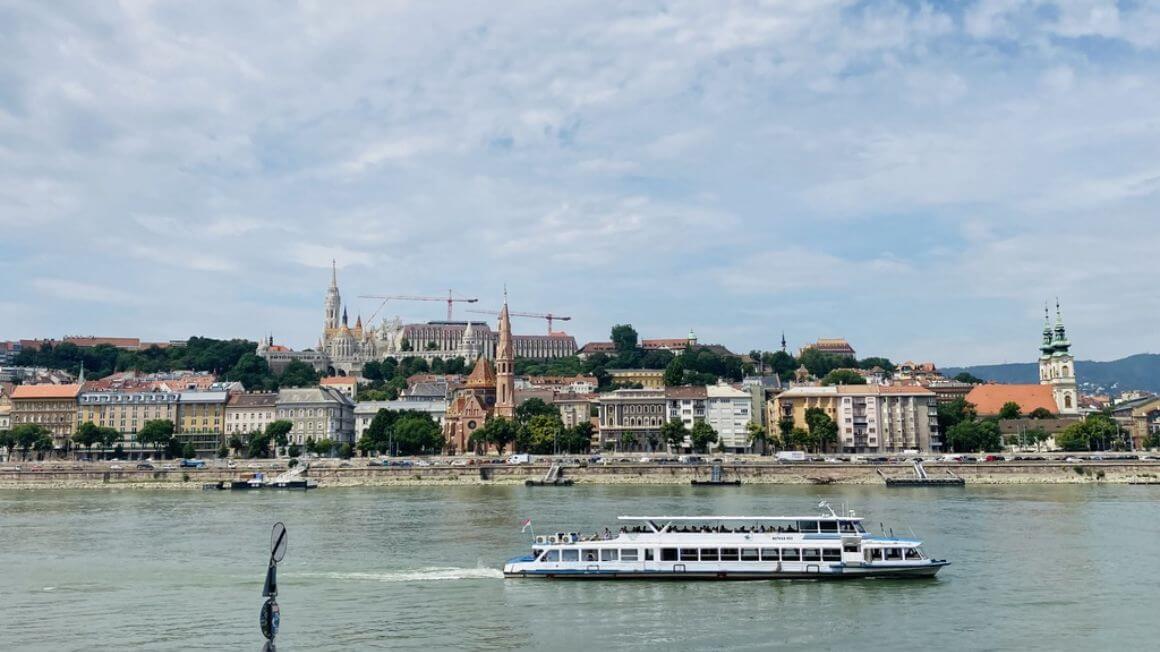hungary-river-danube-cruise-budapest