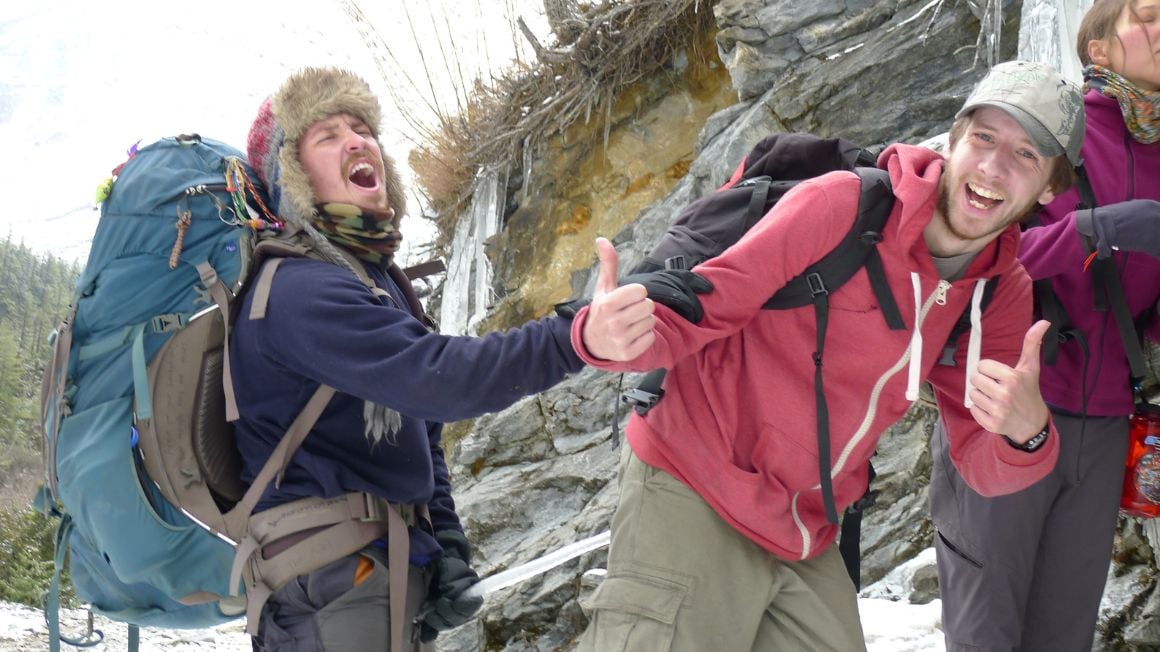 will hatton hiking in nepal with a backpacker