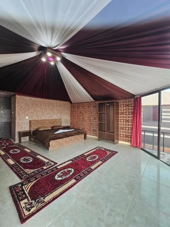 Wadi Rum Candles Camp