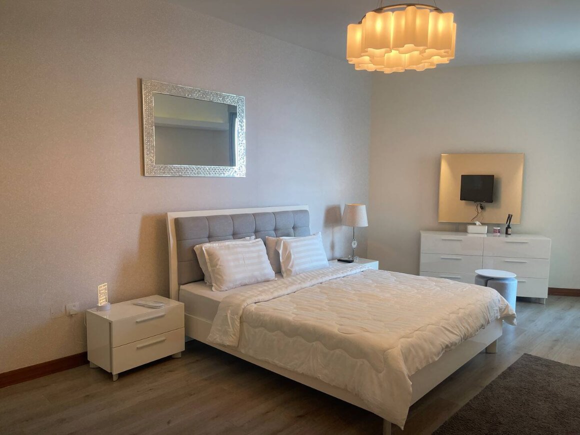 1-Bed Apartment with Pool Access