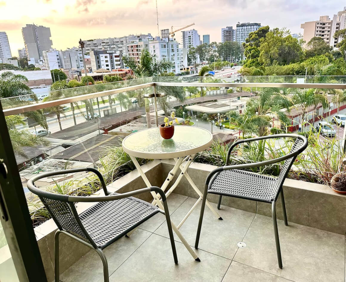 Modern Apartment with Terrace and Sunset View