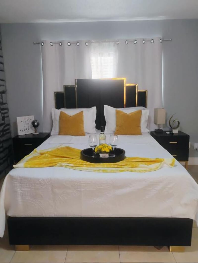 The Citrus Guesthouse In Tampa