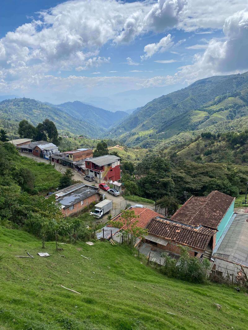 overview of la pintada town