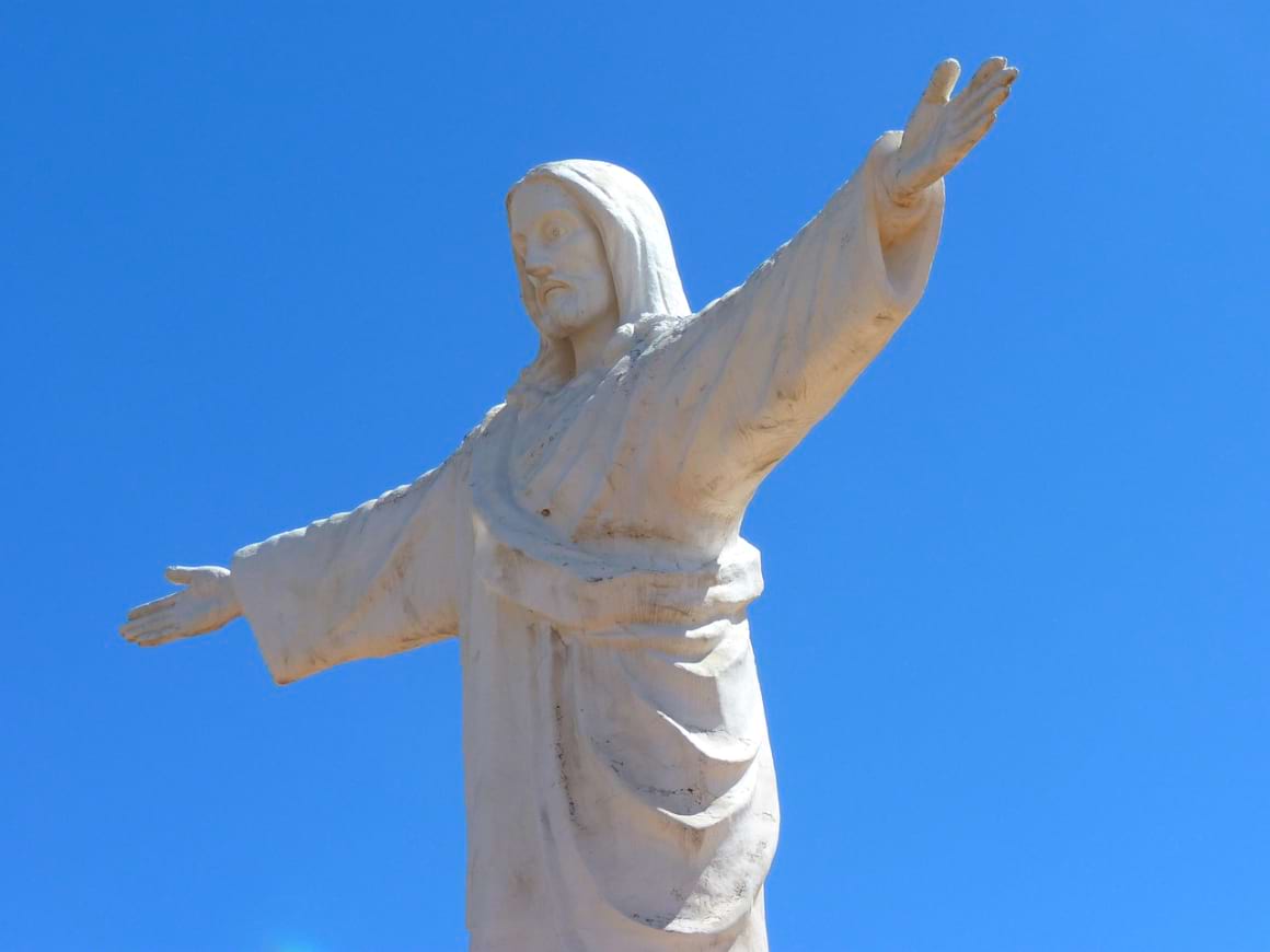 Cristo Blanco, Peru