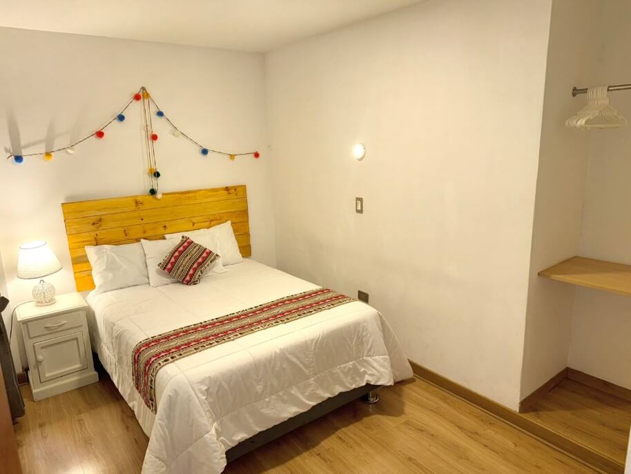 Early Check in Fast WiFi Hot Shower Central Huaraz