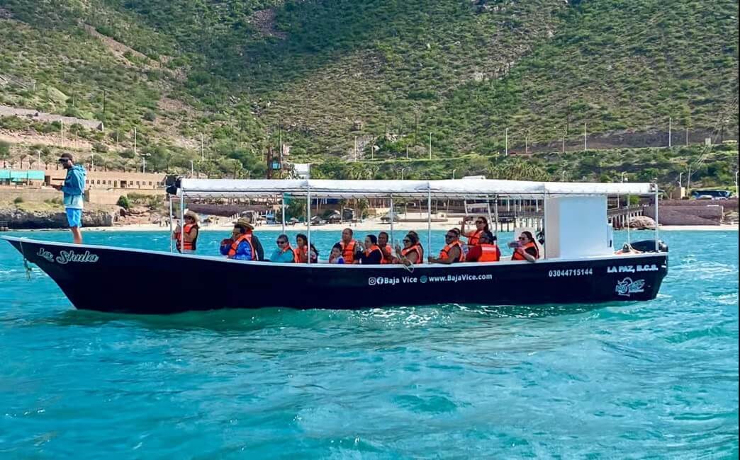 La Paz: Boat ride to Espiritu Santo island and sloop