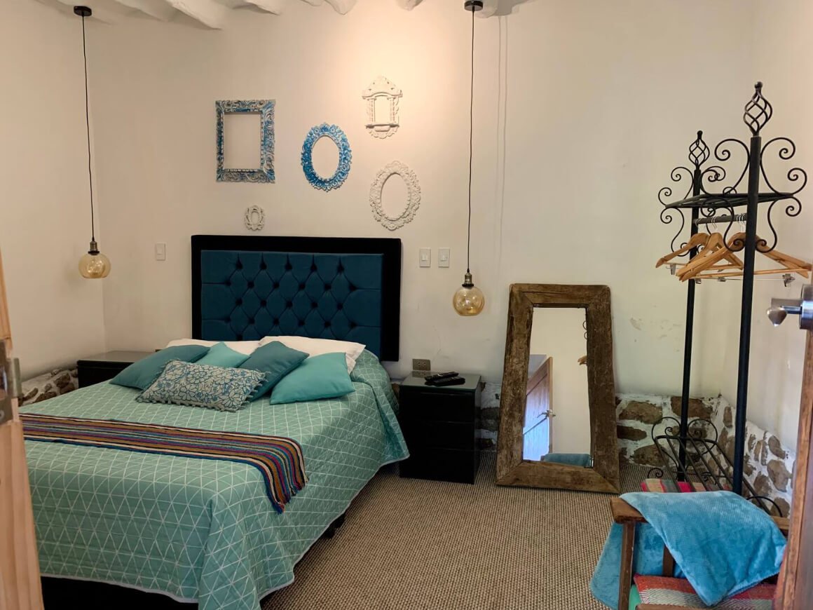 Small Studio, 7 minutes to the main Square, fast wifi