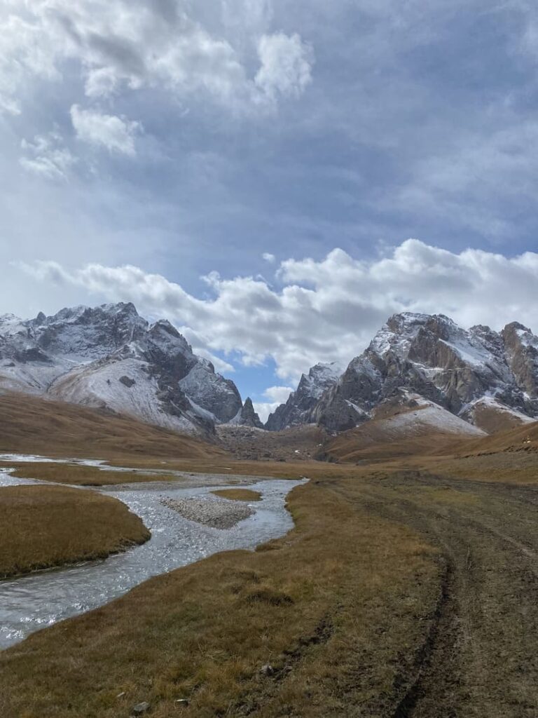 The ULTIMATE 1-3 Week Kyrgyzstan Itinerary (2026 Guide)