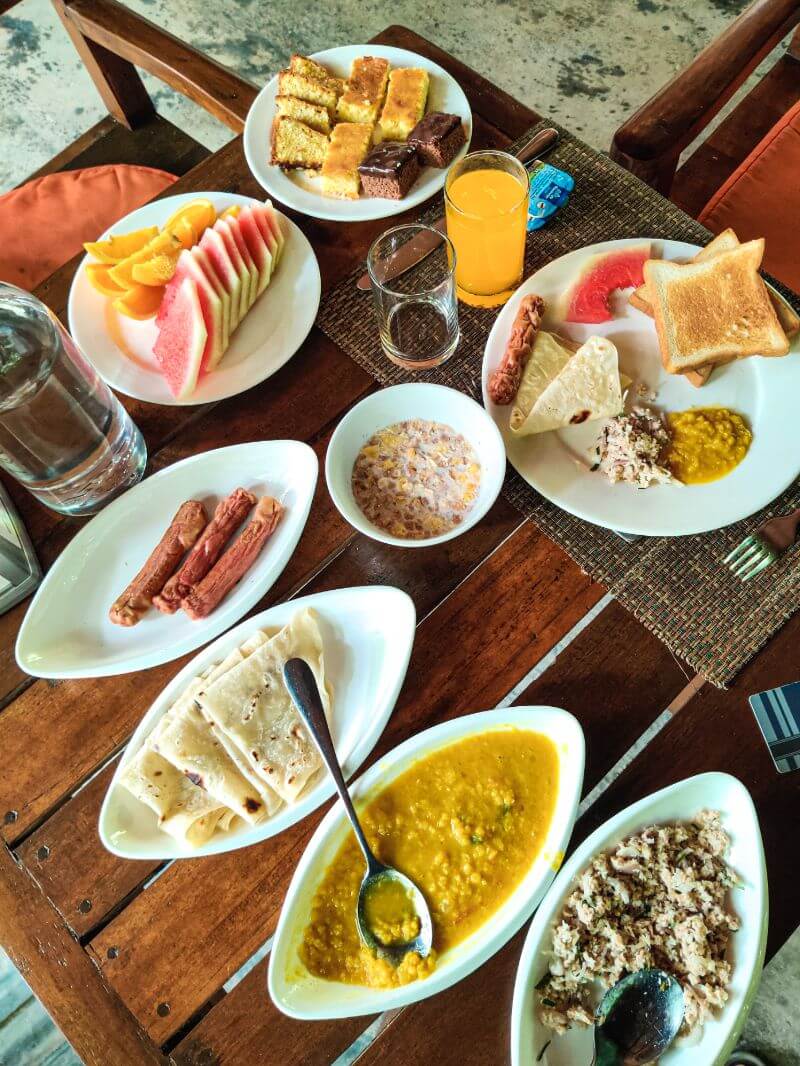maldives local foods at restaurant