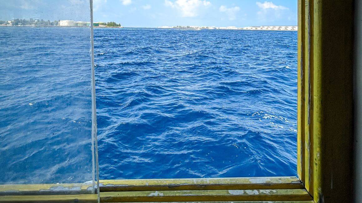 Ferry to Rasdhoo Island