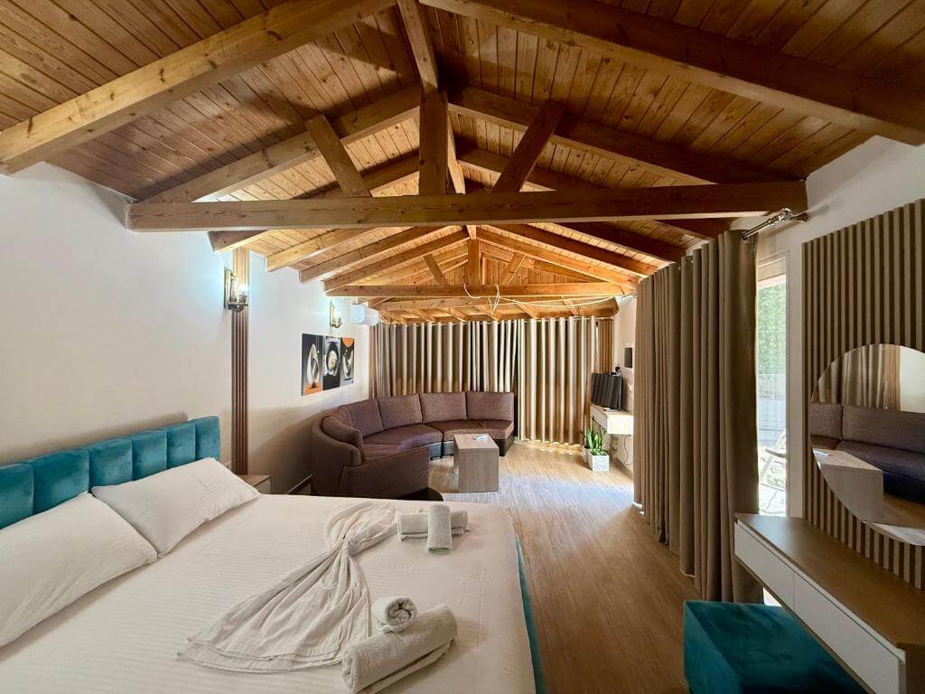 Almar Apartments