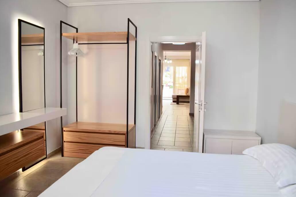 Homey 1-Bed Apartment with Stylish Interiors