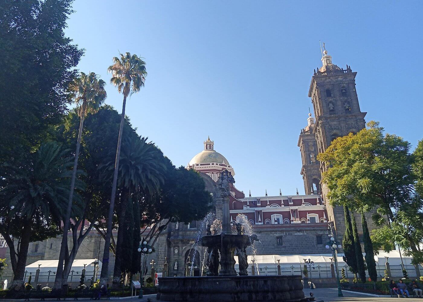 old buildings in Zocalo