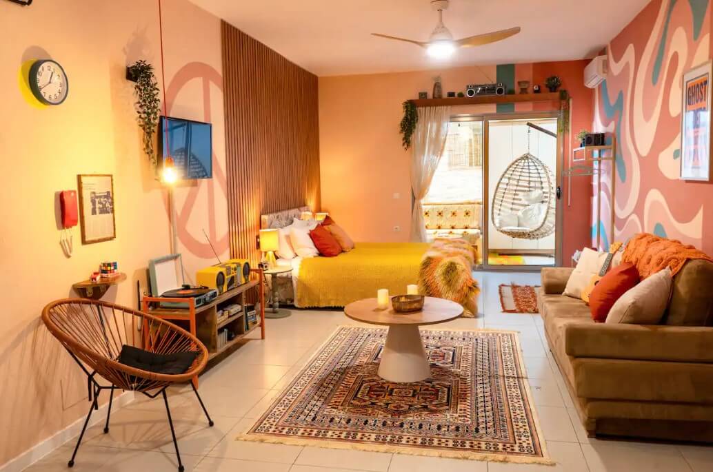 The Flipside Retro Seaside Getaway with Ocean View