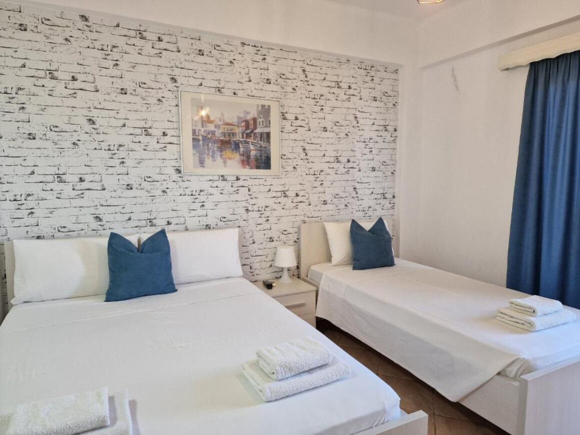 Villa White