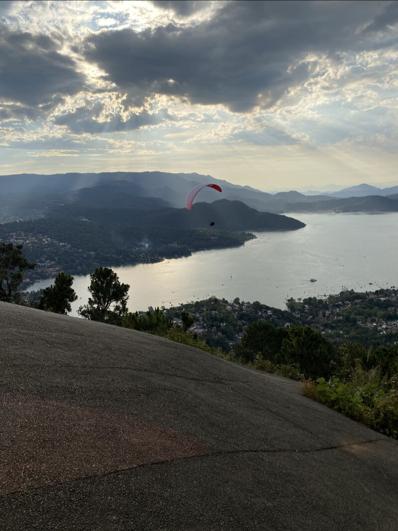 Paragliding in Valle de Bravo, Mexico